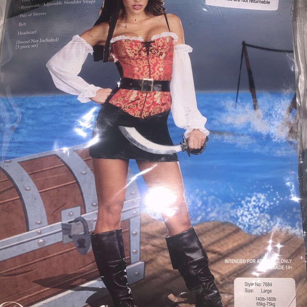 Costumes !!!! - Picture 6 of 7
